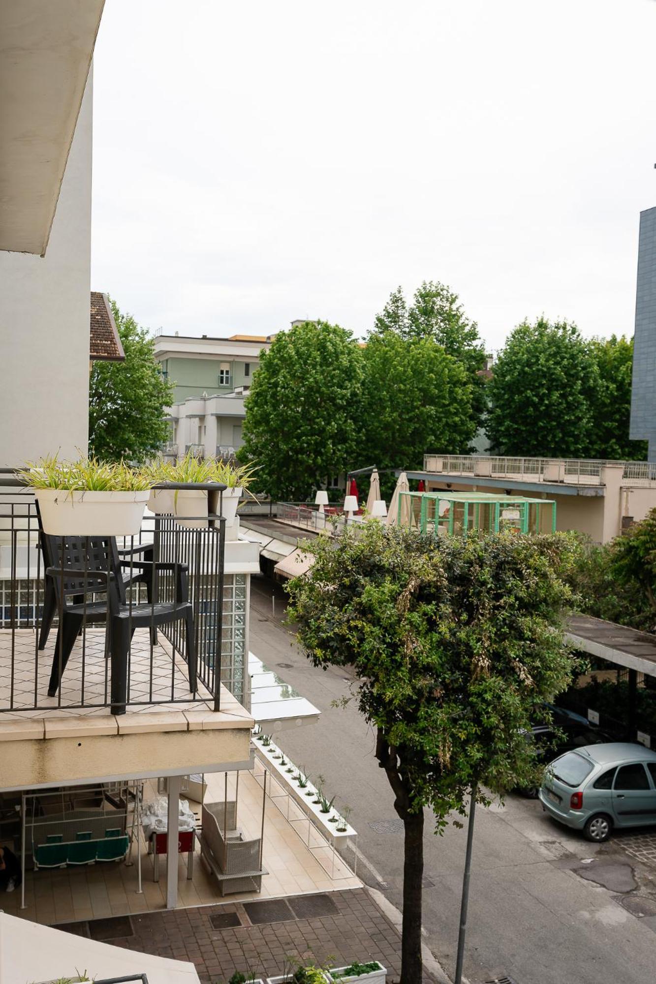 Hotel La Pergola Белариа-Игеа Марина Екстериор снимка