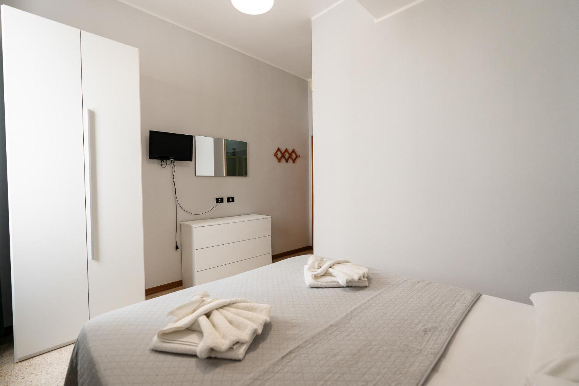 Hotel La Pergola Белариа-Игеа Марина Екстериор снимка